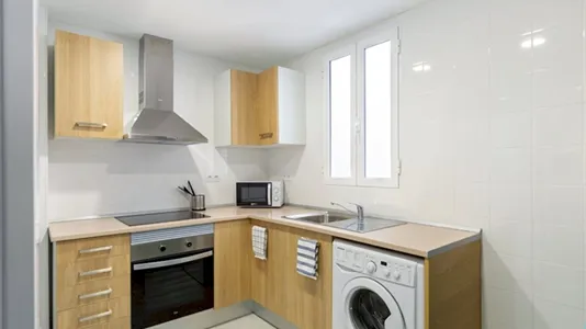 Rooms in Barcelona Eixample - photo 4