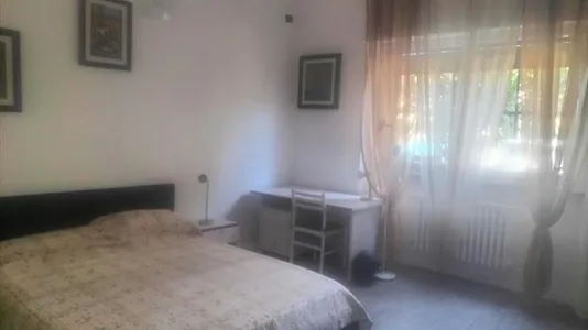 Rooms in Florence - photo 9