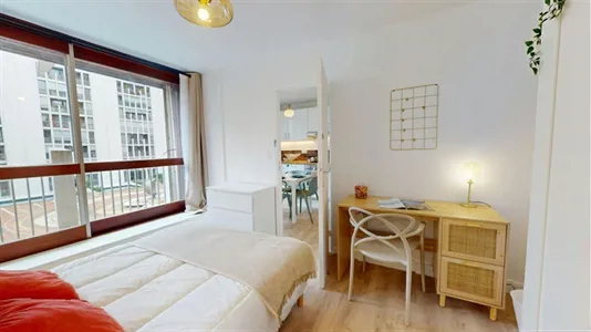 Rooms in Paris 15ème arrondissement - photo 2