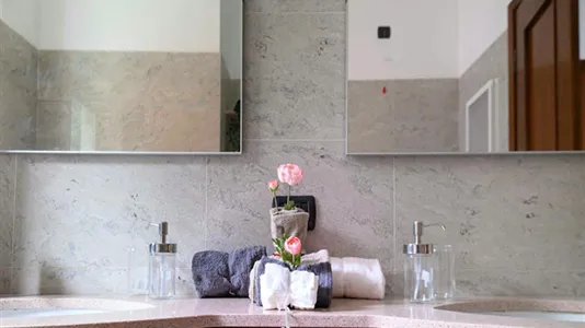 Rooms in Milano Zona 8 - Fiera, Gallaratese, Quarto Oggiaro - photo 10