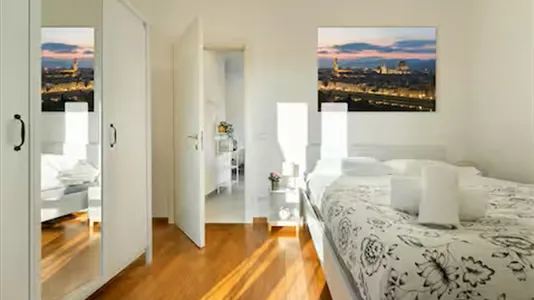 Houses in Florence - photo 1