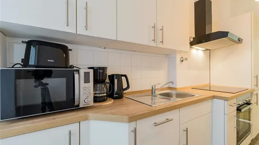 Rooms in Berlin Mitte - photo 9