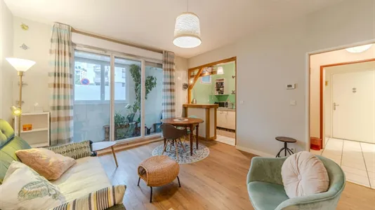 Apartments in Lyon - photo 3