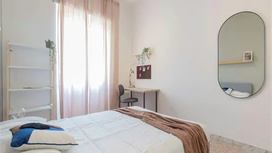 Rooms in Roma Municipio II – Parioli/Nomentano - photo 4