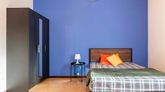 Rooms in Milano Zona 8 - Fiera, Gallaratese, Quarto Oggiaro - photo 6