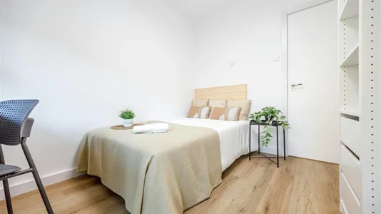 Rooms in Tavernes Blanques - photo 2
