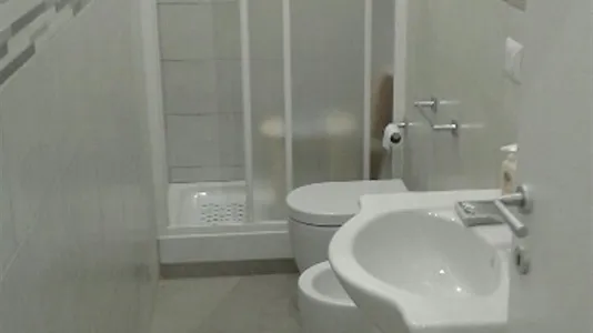 Rooms in Roma Municipio V – Prenestino/Centocelle - photo 5