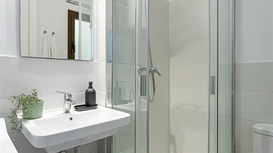 Apartments in Barcelona Ciutat Vella - photo 6