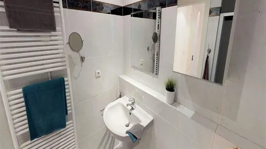 Rooms in Lyon - photo 8