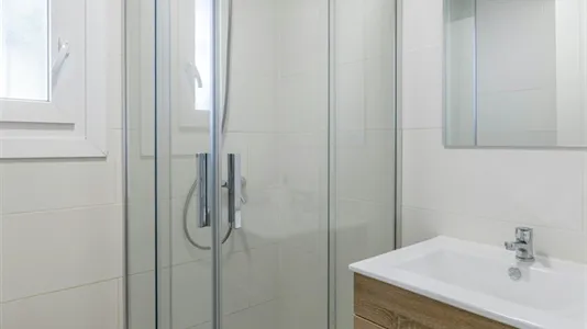 Rooms in Zaragoza - photo 8