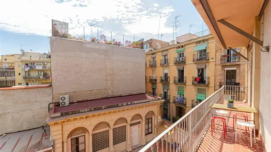 Rooms in Barcelona Ciutat Vella - photo 7