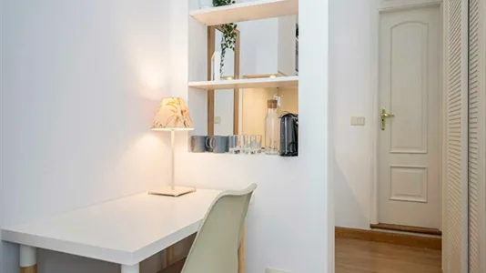 Rooms in Madrid Centro - photo 3