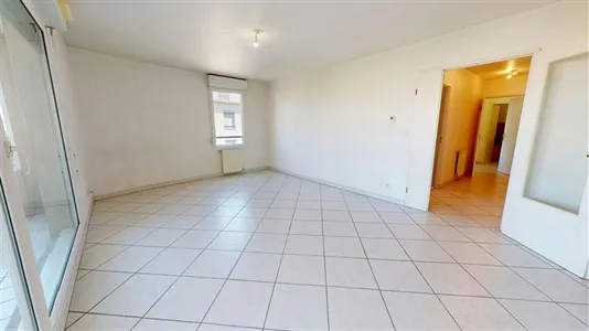 Apartments in Lyon - photo 3