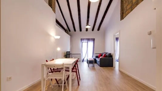 Rooms in Zaragoza - photo 8