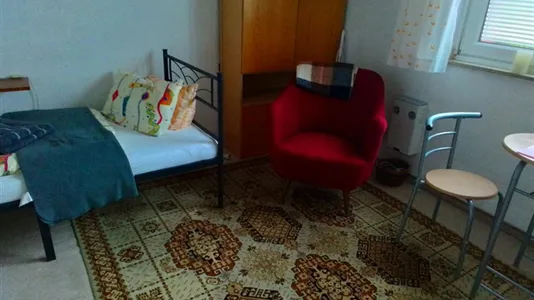 Rooms in Cologne Mülheim - photo 3