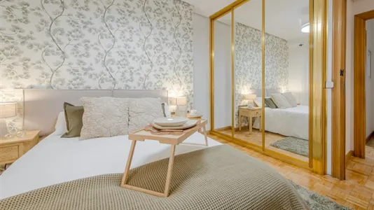 Rooms in Madrid Retiro - photo 3