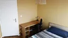 Room for rent, Saint-Julien-en-Genevois, Auvergne-Rhône-Alpes, &lt;span class=&quot;blurred street&quot; onclick=&quot;ProcessAdRequest(13541354)&quot;&gt;&lt;span class=&quot;hint&quot;&gt;See streetname&lt;/span&gt;[xxxxxxxxxxxxx]&lt;/span&gt;