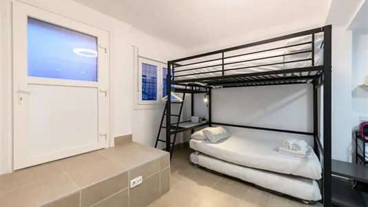 Apartments in Madrid Ciudad Lineal - photo 6