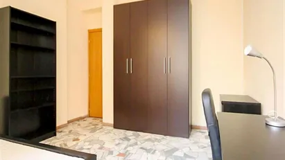 Room for rent in Milano Zona 2 - Stazione Centrale, Gorla, Turro, Greco, Crescenzago, Milan