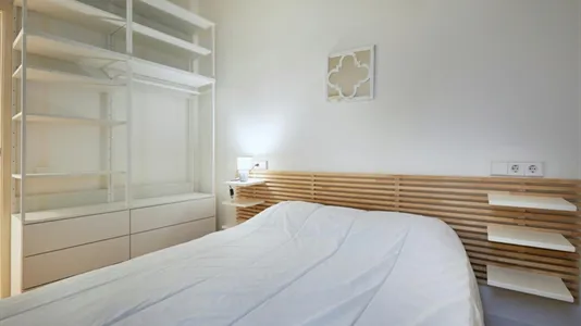 Apartments in Barcelona Ciutat Vella - photo 10