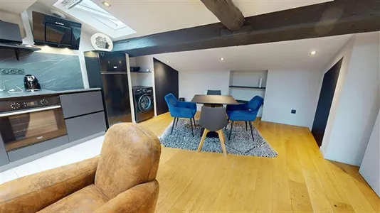 Apartments in Lyon - photo 3
