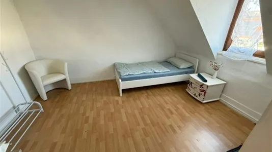 Rooms in Ludwigsburg - photo 1