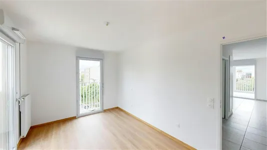 Apartments in Toulouse - photo 10