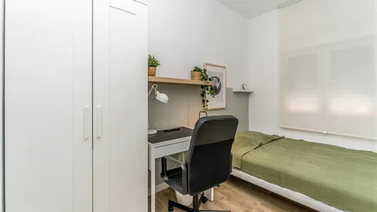 Rooms in Valladolid - photo 3