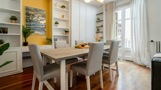 Rooms in Barcelona Ciutat Vella - photo 10