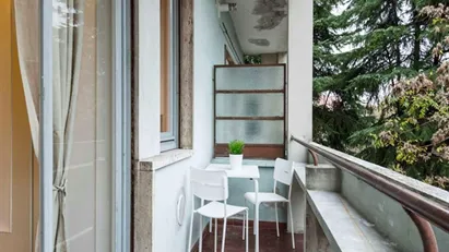 Room for rent in Milano Zona 6 - Barona, Lorenteggio, Milan