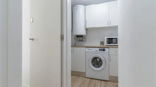 Rooms in Adaro - photo 4