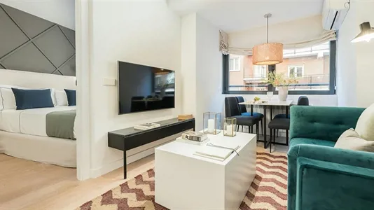 Apartments in Madrid Tetuán - photo 1