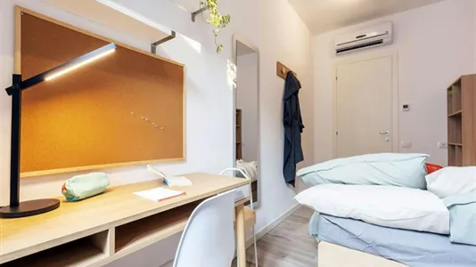 Rooms in Padua - photo 2
