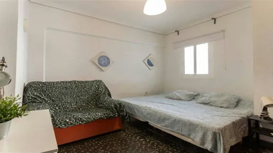 Rooms in Beniferri - photo 3