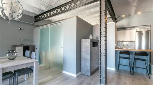 Apartments in Barcelona Eixample - photo 8