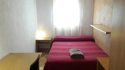 Room for rent in Barcelona Gràcia, Barcelona