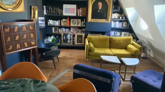 Apartments in Paris 9ème arrondissement - photo 9