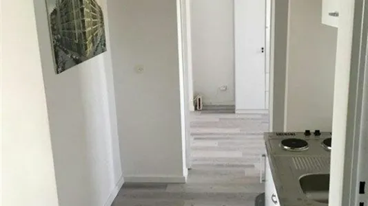 Rooms in Berlin Charlottenburg-Wilmersdorf - photo 3