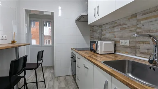 Rooms in San Sebastián de los Reyes - photo 9