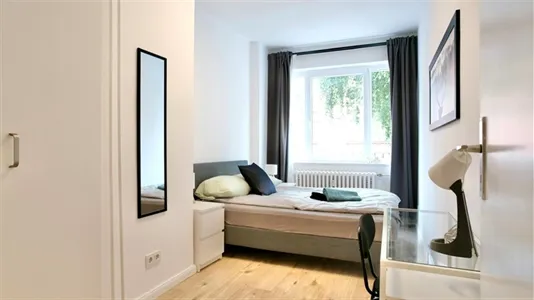 Apartments in Berlin Mitte - photo 2
