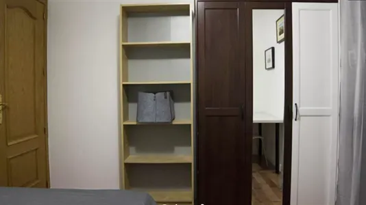 Rooms in Madrid Chamberí - photo 4