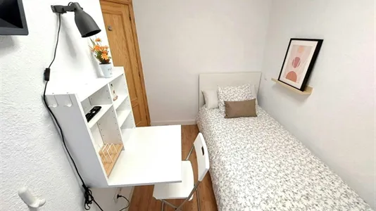 Rooms in Madrid Hortaleza - photo 6