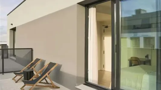 Rooms in Madrid Centro - photo 6