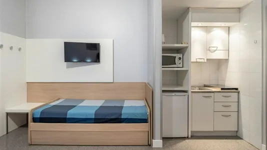 Apartments in Milano Zona 6 - Barona, Lorenteggio - photo 4