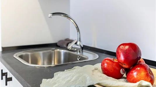 Rooms in Madrid Moncloa-Aravaca - photo 8