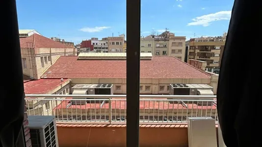 Rooms in L'Hospitalet de Llobregat - photo 8