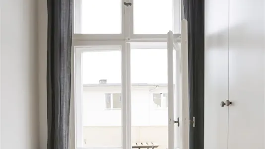 Apartments in Berlin Charlottenburg-Wilmersdorf - photo 9