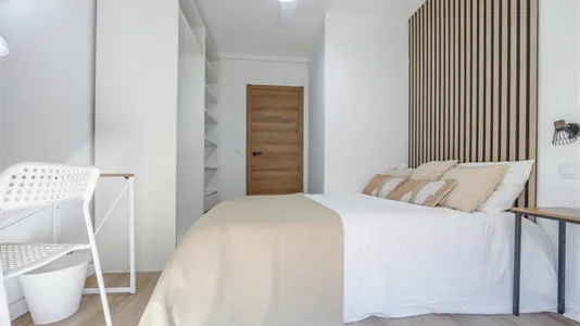 Rooms in Tavernes Blanques - photo 4