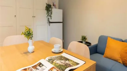 Room for rent in Milano Zona 6 - Barona, Lorenteggio, Milan