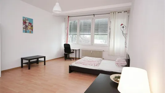 Rooms in Berlin Tempelhof-Schöneberg - photo 1